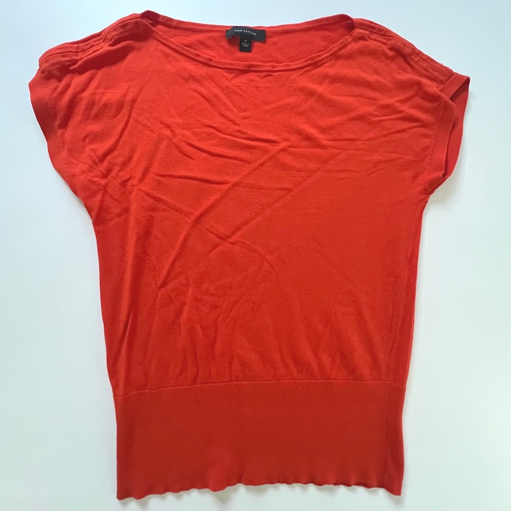 Ann Taylor Women Medium Orange Red Short Sleeve Boat Neck Knit Sweater Top